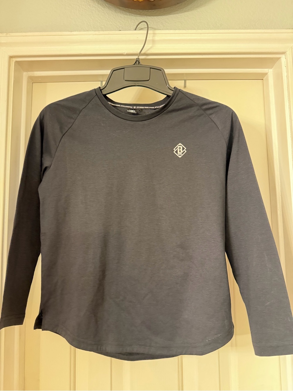 Baseball Lifestyle 101 Youth Diamond Tech L/S shirt